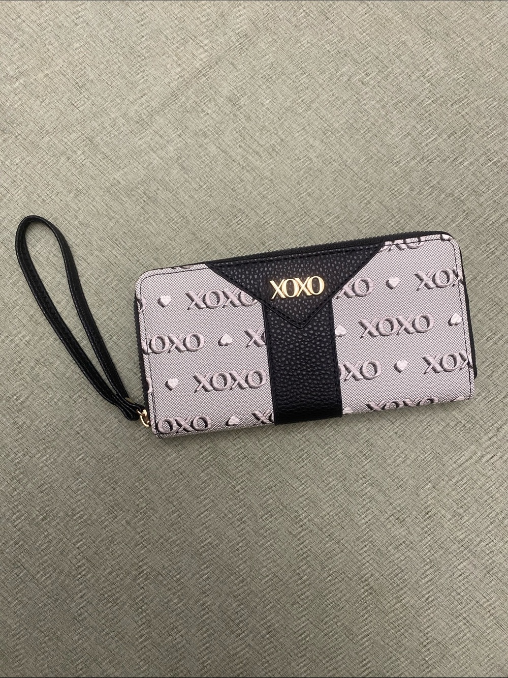 XOXO White and Black Signature Zip Around Wallet with Gold Logo and Strap